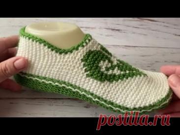Тапочки-следки на двух спицах без швов  и следки крючком