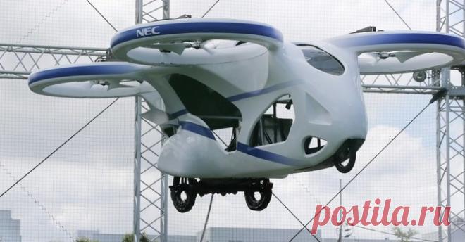 NEC создает трехколесное летающее авто Один из крупнейших производителей электроники в понедельник показал прессе новинку — машину,  сочетающую способность двигаться по автомобильным дорогам