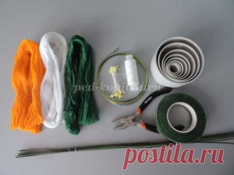 Нарциссы из капроновых колгот. Мастер-класс с пошаговыми