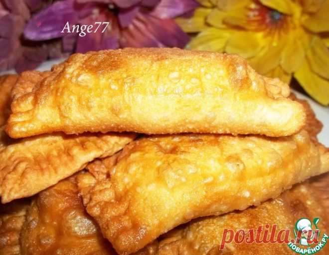 Жареные пирожки-пили с пикантной начинкой – кулинарный рецепт
