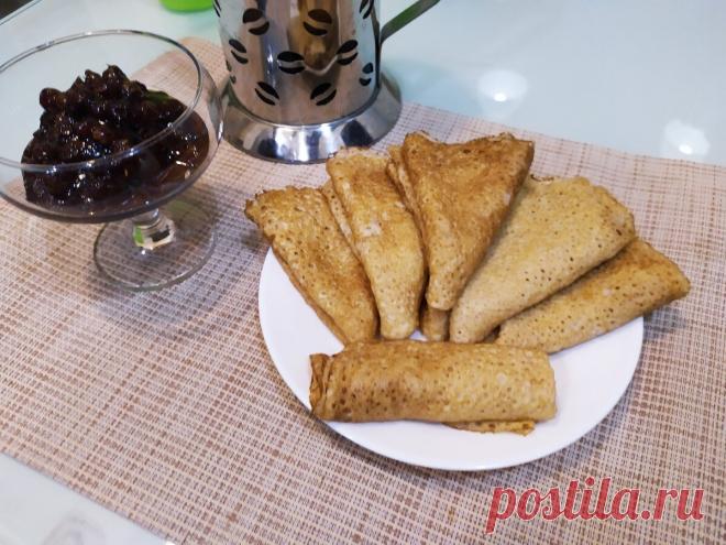 В блинное тесто надо добавлять кипяченую воду и подсолнечное масло: рецепт из кофейни | Коплю на море | Яндекс Дзен