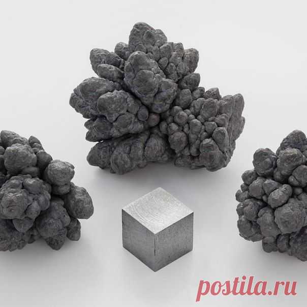 Окисленные с поверхности конкреции электролитически рафинированного свинца и кубик объёмом 1 см³ из чистого свинца / Физика невозможного!