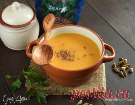Морковный суп с булгуром. Ингредиенты: овощной бульон, морковь, лук репчатый