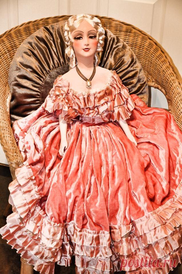 Boudoir Doll Madness