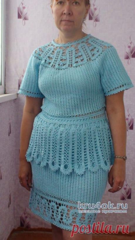 Костюм женский крючком. Работа Людмилы Савельевой