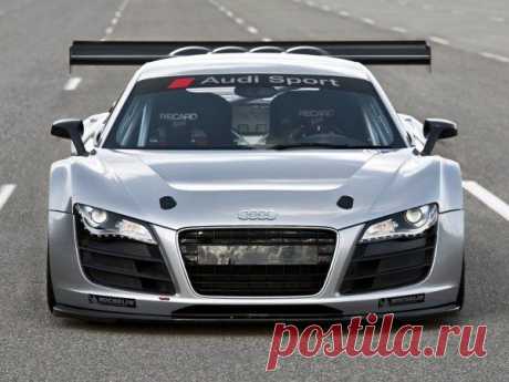 Audi R8 / Только машины