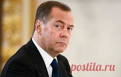 Медведев назвал "вопросом будущего" отделение Техаса от США и Шотландии от Великобритании. Замглавы Совбеза также напомнил о "расчленении Сербии на основе извращенного толкования постановления международного суда по Косово"