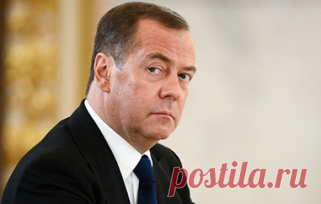 Медведев назвал &quot;вопросом будущего&quot; отделение Техаса от США и Шотландии от Великобритании. Замглавы Совбеза также напомнил о &quot;расчленении Сербии на основе извращенного толкования постановления международного суда по Косово&quot;
