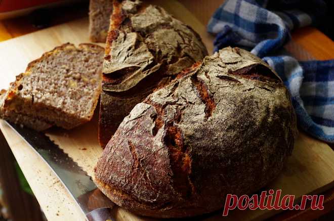 Пшенично-ржаной хлеб на закваске с грецкими орехами (Дж Хамельман)