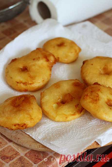 Яблочные пончики