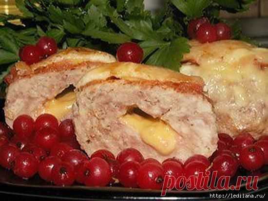 Изумительные котлетки под шубкой.