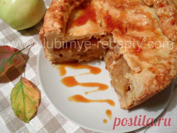 Яблочный пирог c карамельным соусом или Супер-мега-шарлотка | Любимые рецепты