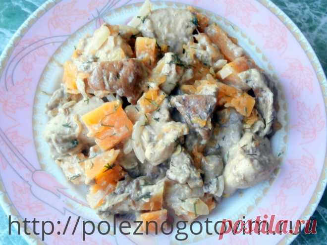 Курица с тыквой и грибами в сметане