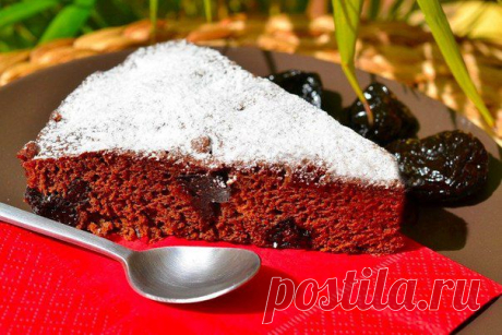 КОФЕЙНЫЙ ПИРОГ С ЧЕРНОСЛИВОМ