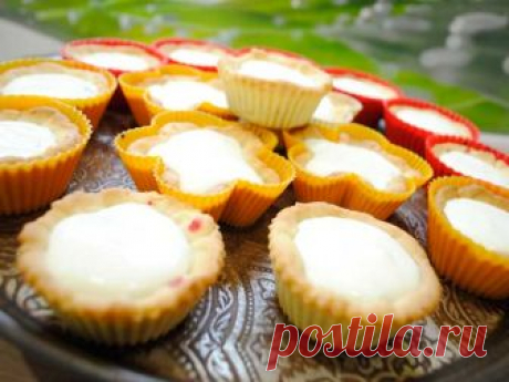 Домашняя выпечка: корзиночки из песочного теста с начинкой — Фактор Вкуса