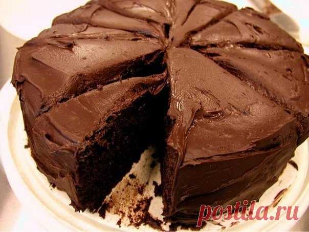 Торт шоколадно-бисквитный
Рецепты:
http://www.russianfood.com/recipes/bytype/?fid=623,736