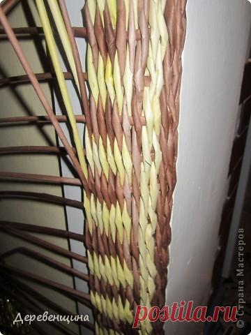 Обналичка двери, плетеная из трубочек ("Медленно схожу с ума...")