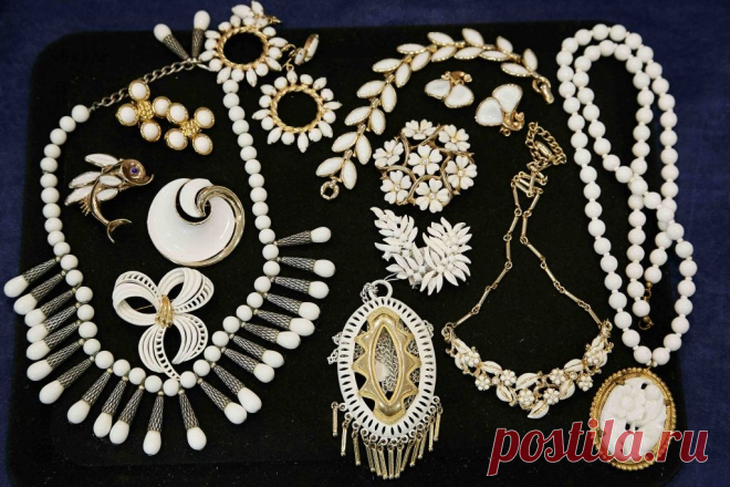 XIV выставка "БИЖУТЕРИЯ ОТ ВИНТАЖА ДО НАШИХ ДНЕЙ". 20 -- 22 НОЯБРЯ 2015 ГОДА (11:00 - 21:00). Москва, "Амбер Плаза", Краснопролетарская ул.,36 м."Новослободская" | Samaya.ru