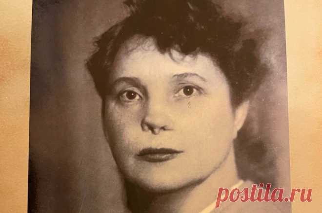 Дети Ленинграда. Внук рассказал о блокаднице, служившей в городской ПВО. В санатории за Анной стал ухаживать мужчина. Он показывал ей свои фотографии, на одной из них она заметила форму СС. Мужчина солгал, что это форма железнодорожников. Позже оказалось, что это нацистский преступник, которого разоблачили и судили...