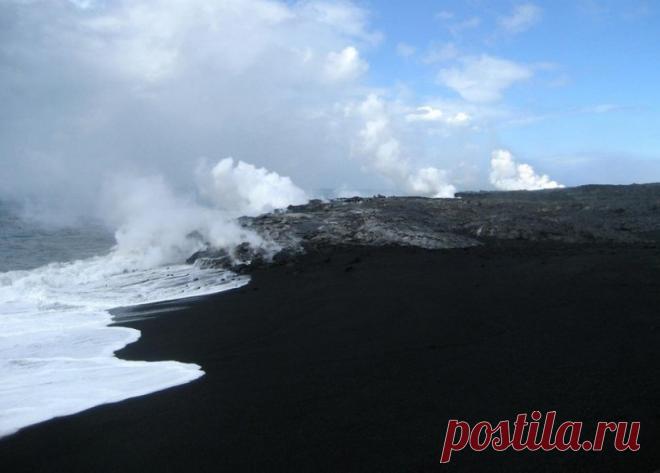 15 самых невероятных пляжей с черным песком