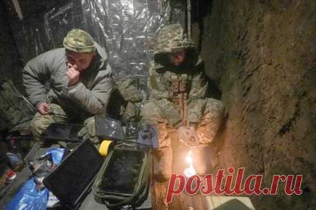 ВСУ пищат в Авдеевке. Украинская армия гибнет в разбитых окопах и блиндажах. «Плакальщики» украинской армии сетуют на российские бомбы ФАБ.