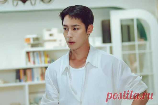 Ли Джэ Ука хвалят за идеальное воплощение образа гениального архитектора, разрывающегося между любовью и тоской, в дораме «Последнее лето» | YesAsia | Дзен