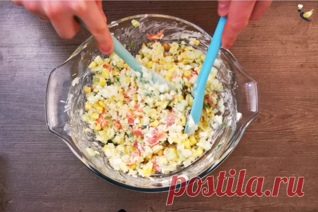 Попробовал в ресторане необычный и вкусный салат «Буржуй». Узнал рецепт, приготовил дома и удивил свою семью. Делюсь рецептом | MEREL | KITCHEN | Яндекс Дзен