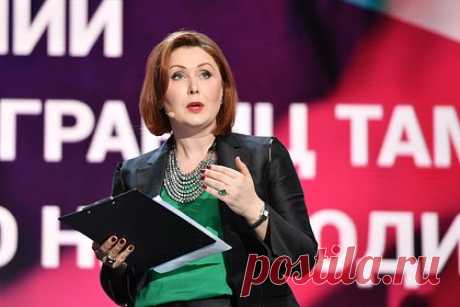 Экс-ведущая НТВ рассказала об отсутствии свободы на телевидении. Экс-ведущая шоу «Принцип домино» на НТВ Елена Ищеева заявила, что в работе телеведущего нет свободы. «Он всего лишь &quot;раб лампы&quot;. За него решают люди, которые стоят за ним. Это участь всех телеведущих центрального телевидения», — высказалась она в интервью актеру Вячеславу Манучарову.
