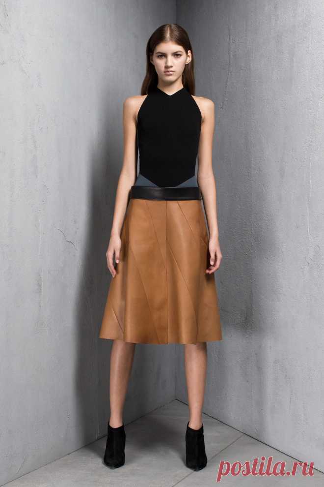 Narciso Rodriguez Pre-Fall 2013 Collection Photos - Vogue