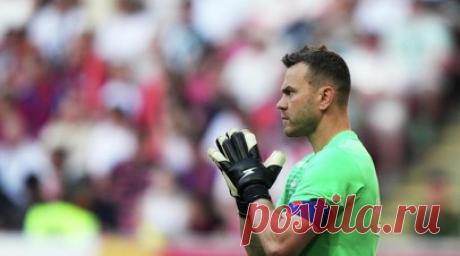 Думбия: смотрю на Акинфеева — да он лет пять ещё должен играть. Бывший нападающий ЦСКА Сейду Думбия высказался о голкипере армейского клуба Игоре Акинфееве. Читать далее