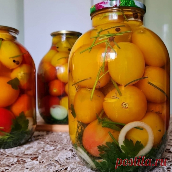 Photo by ЗАКАТОЧКИ 🍅🍆🌽 on March 11, 2022. May be an image of food and indoor.