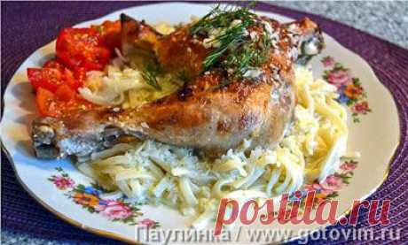 Куриные окорочка жареные с чесночным соусом. Фото-рецепт / Готовим.РУ