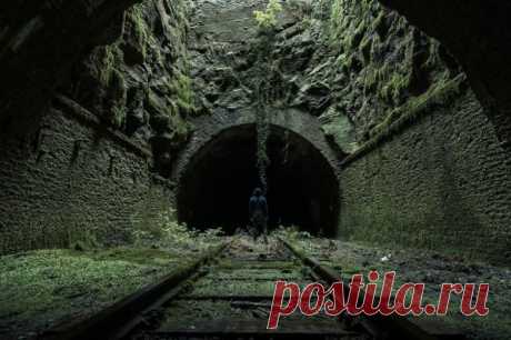 Неизвестная и заброшенная Англия / Туристический спутник