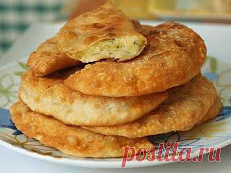 Домашние рецепты : Чебуреки с картошкой и сыром