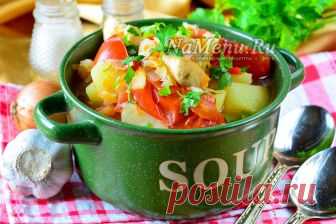 Шурпа - блюдо сытное и вкусное. В его основе - мясо, и этот рецепт предлагает вам в этот раз сделать шурпу из курицы. Такой вариант - интересный и всем очень нравится. Смотрите наш мастер-класс - в нем с фото, подробно и пошагово описаны все действия.