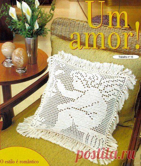 Ангел на подушке, вязанной крючком - Для уюта в доме