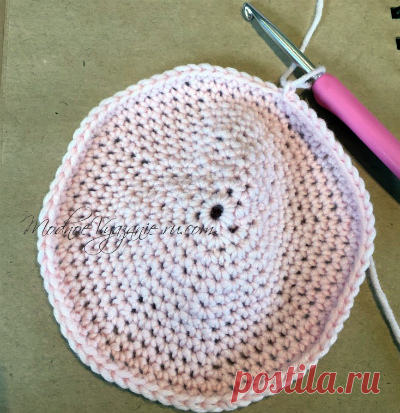 Шапочка *Зайка* с длинными ушками - 5 описаний - Crochet Modnoe Vyazanie
