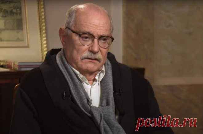 Никита Михалков ответил на обвинения Ксении Собчак. Собчак заявила, что именно Михалков показал президенту видео со скандальной вечеринкой Ивлеевой.