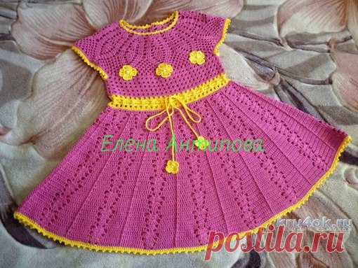 Платье для девочки крючком. Работа Елены Антиповой

Здравствуйте! Хочу показать вам очередную свою работу – платье для девочки 3-4 лет. Схему кокетки и юбки нашла в интернете, расчеты и доработки мои личные. Пряжу использовала Коко от Фирмы Вита , 100% хлопок, крючок 1,75 и 1,5. Платье украсила цветочками с бусиной по середине. Длина платья 59 см, юбочка 31 см. Шнурок в талии для регулировки обхвата.

Источник: http://kru4ok.ru/plate-dlya-devochki-kryuchkom-rabota..