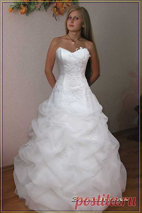 Свадебные платья