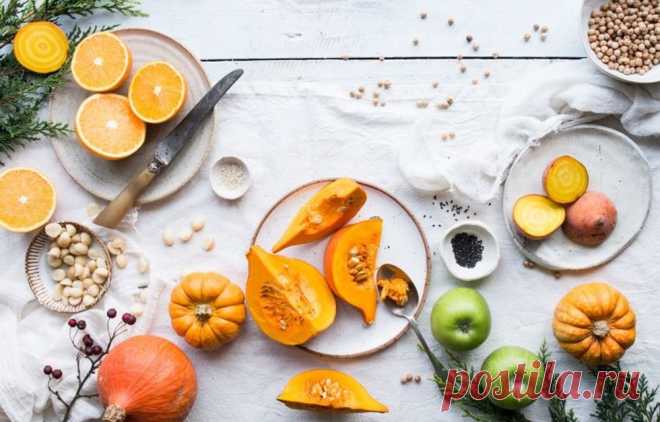Витаминные потери: 10 овощей и фруктов, которые все едят неправильно Как перестать терять витамины и получить от овощей и фруктов максимум пользы.