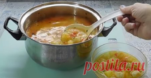 Самый модный суп с сырными шариками: нежный и безумно вкусный Давайте приготовим мой самый любимый суп с сырными шариками: невероятно вкусный, нежный и несложный в приготовлении. Рецепт этого супа я нашла примерно полгода назад в интернете: он мне так понравился…