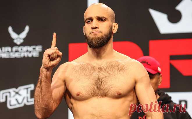 Российский боец вышел в финал Гран-при PFL. Мовлид Хайбулаев в 1/2 финала в полулегком весе победил южнокорейца Ким Тхэ Кюна единогласным решением судей