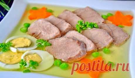 ПЯТЬ РАЗНЫХ ЗАЛИВНЫХ НА ЛЮБОЙ ВКУС И ЦВЕТ!
И ничто так не украшает праздничный стол, как красивое заливное. Заливное из курицы, мяса, овощей, языка, грибов, рыбы, его можно готовить из самых разных продуктов, заливать в разные порционные формочки, бокалы, красивые блюда, украшать всевозможными способами. Вот это действительно то блюдо, где можно проявить свою фантазию и творчество. Самое важное в заливном — приготовить вкусный бульон. […]
Читай дальше на сайте. Жми подробнее ➡