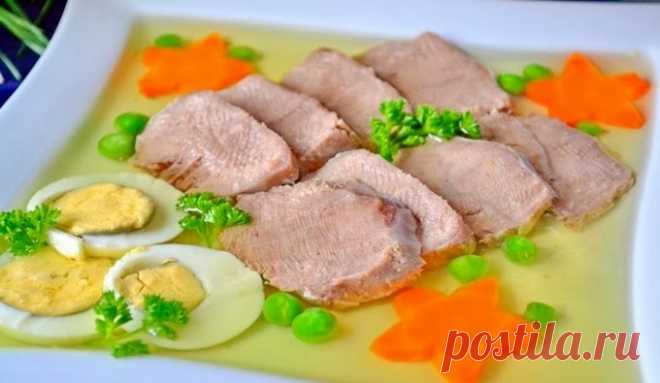 ПЯТЬ РАЗНЫХ ЗАЛИВНЫХ НА ЛЮБОЙ ВКУС И ЦВЕТ!
И ничто так не украшает праздничный стол, как красивое заливное. Заливное из курицы, мяса, овощей, языка, грибов, рыбы, его можно готовить из самых разных продуктов, заливать в разные порционные формочки, бокалы, красивые блюда, украшать всевозможными способами. Вот это действительно то блюдо, где можно проявить свою фантазию и творчество. Самое важное в заливном — приготовить вкусный бульон. […]
Читай дальше на сайте. Жми подробнее ➡