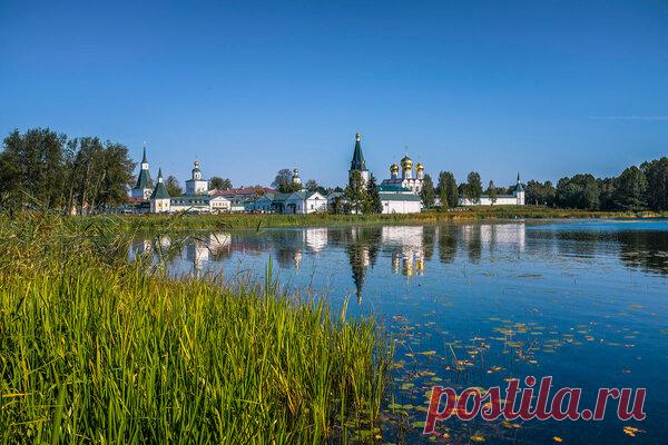 ГУЛЯЯ ПО РУСИ - 