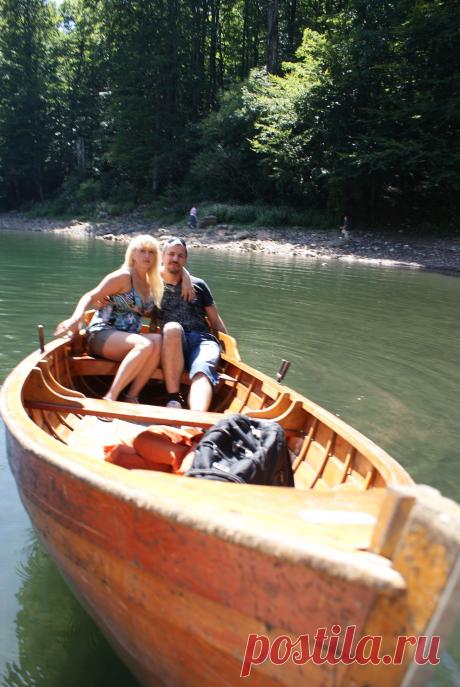 черногория.горное озеро