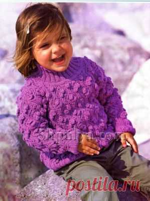 Сиреневый пуловер с шишечками для девочки, вязаный спицами — Шпуля - сайт о вязании