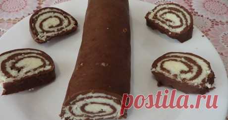 Рулет баунти, рецепт без выпечки за 10 минут Рулет баунти - вкусный и простой рецепт приготовления. Если надо быстро приготовить сладкое к столу - это то что Вам нужно! Готовится ...