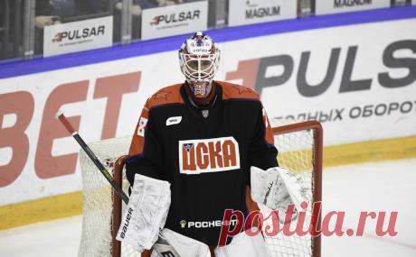 IIHF отстранила вратаря Федотова и запретила ЦСКА международные трансферы. Российского голкипера IIHF на три года отстранила от участия во всех турнирах, включая Олимпиаду. Это не помешает ему играть в НХЛ за «Филадельфию», потому что североамериканская лига находится вне юрисдикции IIHF